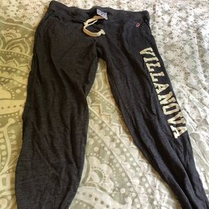 Villanova joggers